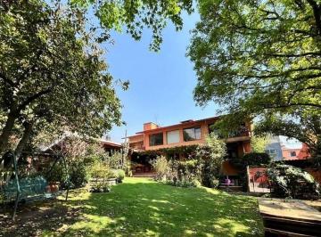 99e5973f2508a0ad7beb682cf4aaf47fc8d4310529cbfd3641ed1dbd4ebc71e7 · Casa con Uso Mixto Cerca del Hospital Ángeles del Pedregal.