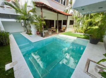 Casa de 6 habitaciones, Benito Juárez · Casa en Venta con Oficinas Frente a Puerto Cancun