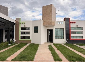 Casa de 3 habitaciones, Pachuca · Casa en Venta Privada Zirconia