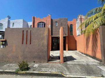 Casa de 3 habitaciones, Medellín · Hermosa Casa en Playa de Vacas, Veracruz
