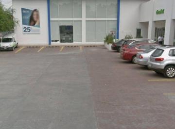 Local comercial , San Pedro Garza García · Local en Renta en del Valle, San Pedro Garza Garcia