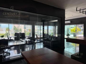 Local comercial · 190m² · 205 Estacionamientos · En Venta y Renta Local Comercial 187 m² en El Centro de Cancún. Sm 6. Excelente Para Inversionista
