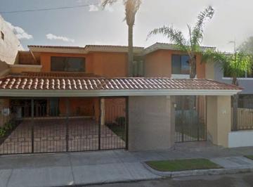 Casa de 5 habitaciones, Tijuana · ¡Venta de Casa, en Recuperacion Bancaria!