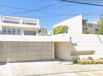 Casa de 6 habitaciones, Miguel Hidalgo · Venta de Remate en C. Sierra Paracaima, Lomas de Chapultepec, Miguel Hidalgo, Cdmx.