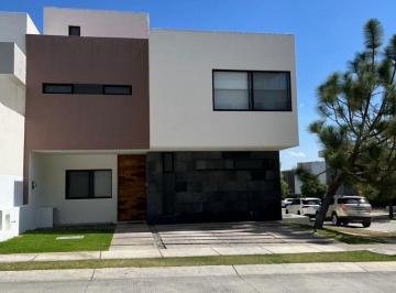 Casa de 3 habitaciones, Zapopan · Casa en Renta Condominio Colinas Virreyes Zapopan Jalisco