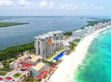 Departamento de 4 habitaciones, Cancún · Departamento de Lujo Frente Al Mar en Cancún con Vista Al Caribe y a La Laguna