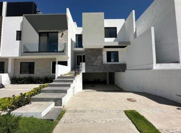 Casa de 4 habitaciones, Tlajomulco de Zúñiga · Casa en Venta en Paraje Las Grullas