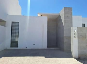 1 · Casa en Renta en Hacienda D San Gabriel, Torreón, Coah.