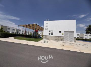 Casa · 90m² · 3 Recámaras · 2 Estacionamientos · Casa en Jardines de Azucenas con 3 Recámaras, Id:.
