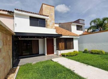 Casa de 3 habitaciones, Jiutepec · Casa en Venta - Residencial en Tejalpa, $2'900,000