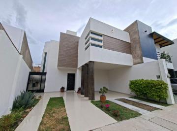 Casa de 3 habitaciones, Durango · Casa en Renta Sin Muebles