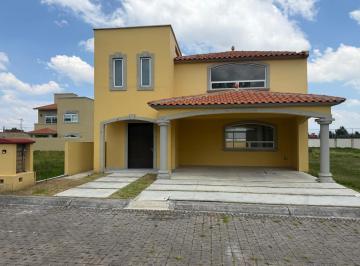Foto 1 · Casa en Condominio en Venta en Santiaguito, Metepec, México