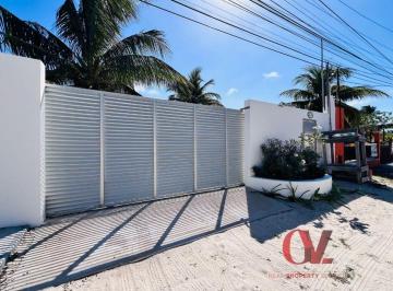 Casa de 3 habitaciones, Progreso · Se Vende Casa en 2da Fila de La Playa en Chelem Puerto Progreso