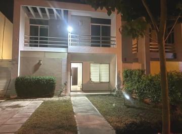 Casa · 100m² · 2 Recámaras · 2 Estacionamientos · Casa en Fraccionamiento Gran Santa Fe