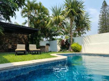 Casa de 3 habitaciones, Cuernavaca · Casa de 400 m² con 3 Recámaras en Renta en Club de Golf