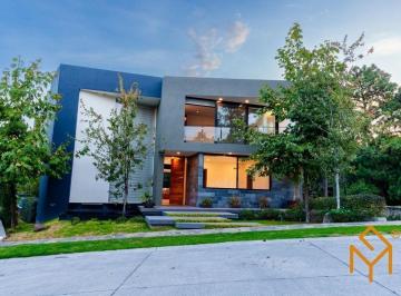 be339b40d2982cec249f5cc764b5b39f42e4f49f4550961ceb89614368ee18eb · Casa en Venta en El Cielo Country Club con Alberca (Recorrido Virtual).