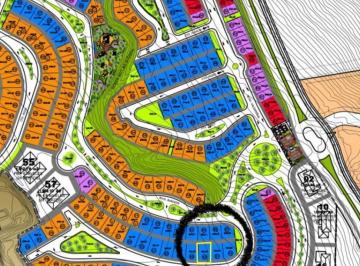Terreno / Lote · 301m² · Terreno en Venta en Gran Reserva, a 2 Min. de Barrio Cascatta, Último. Excelente Ubicación.