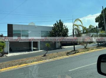 Departamento · 106m² · 2 Recámaras · 2 Estacionamientos · Departamento en Renta en Cumbres 3er Sector