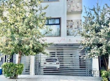 Casa · 264m² · 3 Recámaras · 2 Estacionamientos · Casa en Venta en General Escobedo