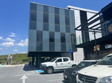 Oficina · 47m² · 90 Estacionamientos · Oficina / Consultorio en Renta - (4)