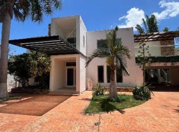 Casa · 393m² · 4 Recámaras · 8 Estacionamientos · Venta Casa con Terreno 953 m² en Col. Maya, Norte de Mérida, Yuc. - (4)