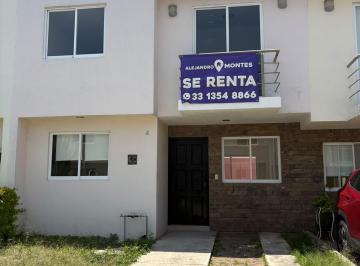 Casa de 4 habitaciones, Zapopan · Casa de 96 m² con 4 Recámaras en Renta en Girasoles Acueducto