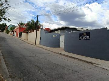 Casa de 3 habitaciones, Tecate · Casa en Venta en Col Encanto Norte, Tecate, B. C.