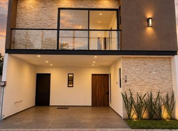 Casa de 4 habitaciones, San Pedro Cholula · Casa en Venta, Cholula