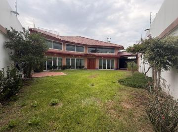 Casa de 3 habitaciones, Nezahualcóyotl · Casa en Bosques de Aragón, Nezahualcóyotl