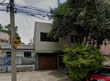 Casa de 4 habitaciones, Benito Juárez · Venta de Casa en Benito Juárez
