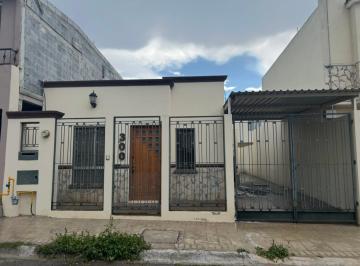 Casa de 1 habitación, Ramos Arizpe · Casa Independiente | Equipada | 1 Recámara | 70 m² Construcción | 108 m² Terreno