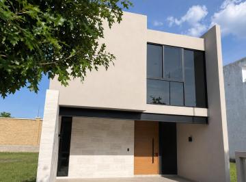 Casa de 4 habitaciones, León · Casa con 4 Recámaras (Una en Planta Baja) en Venta en Blvd. Mayorca Residencial