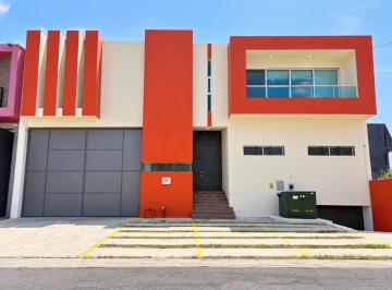 Bodega comercial · 1200m² · 10 Estacionamientos · Bodega Industrial en San Juan de Ocotan