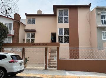 N/A · ¡Amplia y Acogedora Casa en Renta en Las Alamedas! con Excelente Iluminación y Espacios Multifuncion
