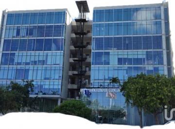 Oficina · 40m² · Oficinas y Consultorios en Renta? Playa del Carmen | Frente a Plaza Las Américas