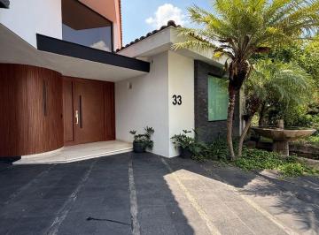 Casa en condominio de 3 habitaciones, Guadalajara · Casa en Venta en Colinas de San Javier, Guadalajara | 722 m² | Coto Privado