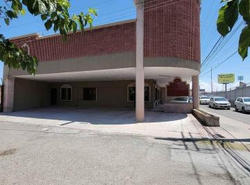 Oficina , Juárez · Se Renta Oficina o Propiedad Comercial con Mobiliario, Tecnologico y Gomez Morin