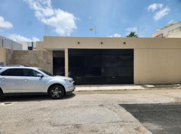 Casa de 3 habitaciones, Mérida · Casa en Renta 1 Planta
