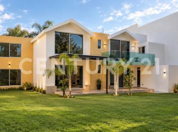 Casa · 400m² · 3 Recámaras · 4 Estacionamientos · Casa en Renta Residencial Pulgas Pandas Norte Aguascalientes, Ags