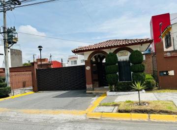 Casa de 2 habitaciones, Toluca · Casa en Venta en Toluca, Edoméx | Valle de La Hacienda