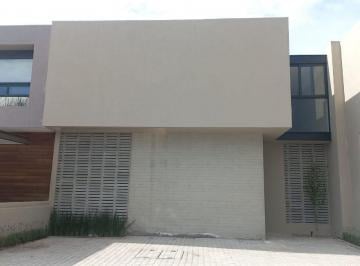 8c495d7e55a0e3f130b5a09aa79991b02d53693ca180691b3eedf3a19c1d40b6 · Casa en Renta en Altozano Dentro de Condominio Cumbre