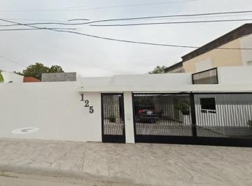Casa de 3 habitaciones, Reynosa · Excelente Ubicación en Reynosa: Casa Residencial en Col. Valle Alto