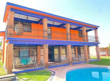 Casa en condominio de 6 habitaciones, Cuautla · Vendo Casa con Alberca en Fraccionamiento Agua Hedionda