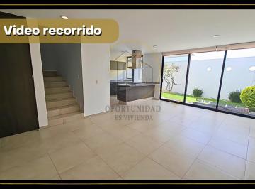 Casa de 3 habitaciones, El Marqués · Casa en Renta en Zibatá Queretaro