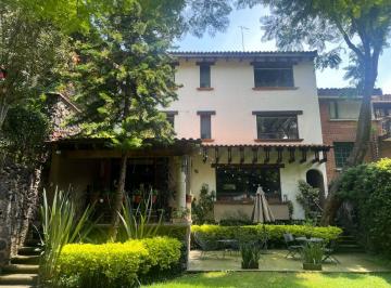 Casa en condominio de 3 habitaciones, Xochimilco · Casa en Venta Santa Maria Tepepan Xochimilco, 494 m² de Terreno, con Hermoso Jardín