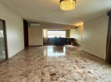 Casa uso de suelo de 3 habitaciones, Monterrey · Casa Uso Comercial en Renta, Monterrey, Zona Loma Larga