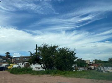 Terreno / Lote , Nogales · Terreno en Las Torres con Construcciones