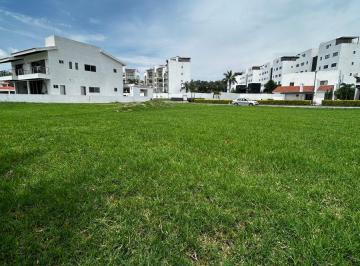 Terreno / Lote , Emiliano Zapata · Terreno en Venta en Club de Golf Paraiso Country Club | Vista Al Campo de Golf y Lagos