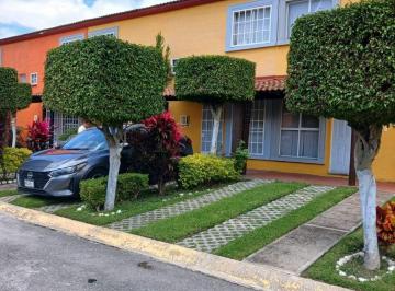 Casa en condominio de 3 habitaciones, Emiliano Zapata · Casa Xon Alberca y Vigilancia Al Sur de Cuernavaca