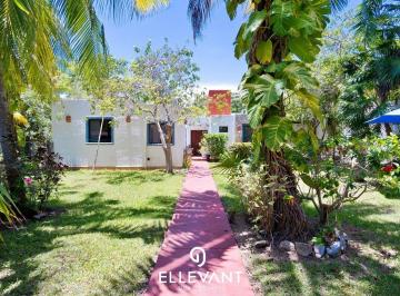 ca4c6d2c3ae4dadddc7edfd198c8cbad505350eb323819cb75451b9baeacf9aa · Casa en Venta en Playa Paraíso